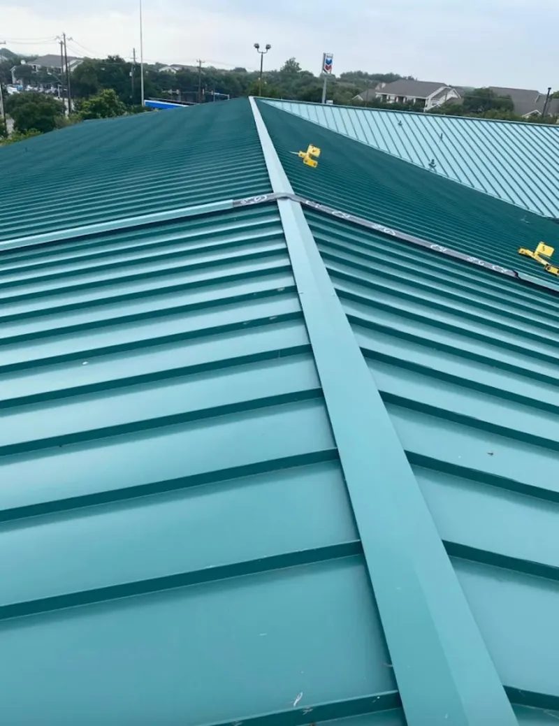 Green commercial metal roof ridge and valley for Metal Roof Repair in Lake Wales